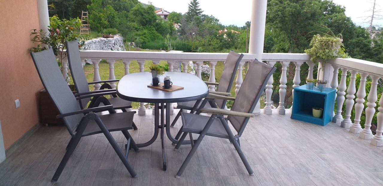 Jovich Apartments 3 Mošćenička Draga Buitenkant foto
